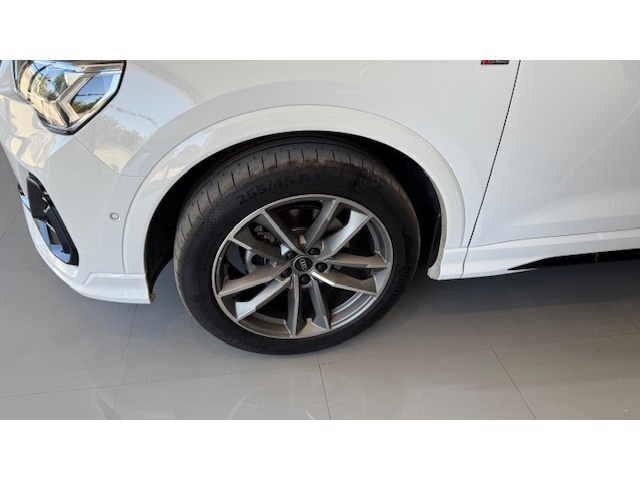 Audi Q3 Black line 35 TDI 110 kW (150 CV) S tronic