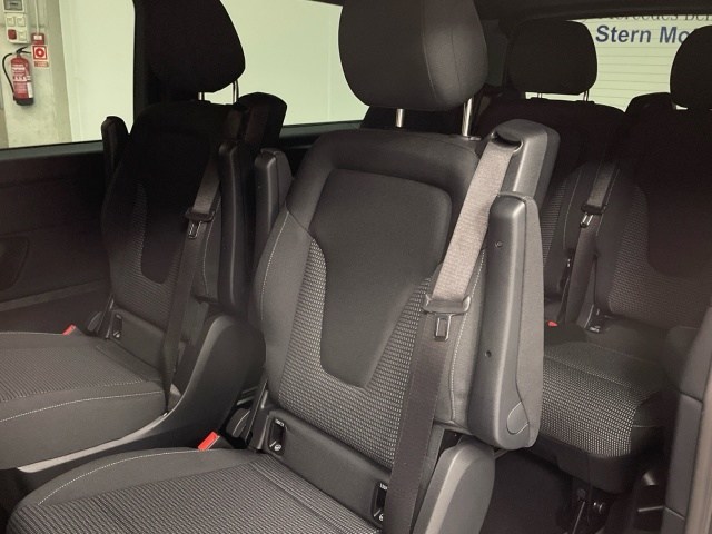 Mercedes-Benz Clase V V 300 d en Barcelona