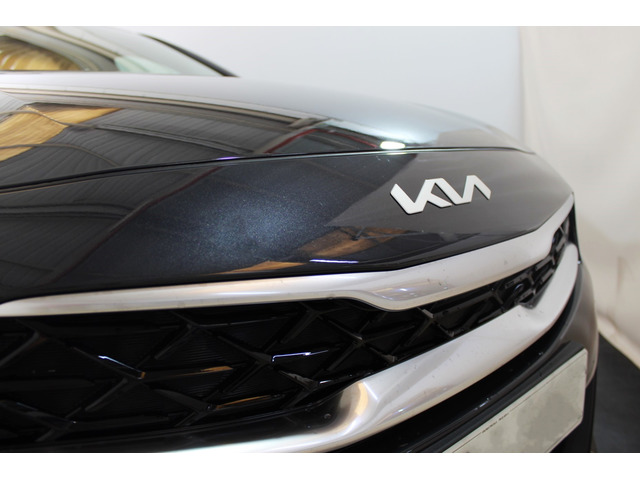 Foto 11 Kia XCeed 1.6 GDi PHEV eDrive 104 kW (141 CV)