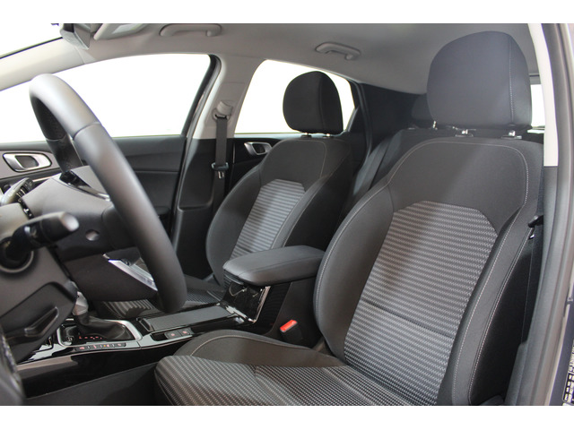 Foto 16 Kia XCeed 1.6 GDi PHEV eDrive 104 kW (141 CV)