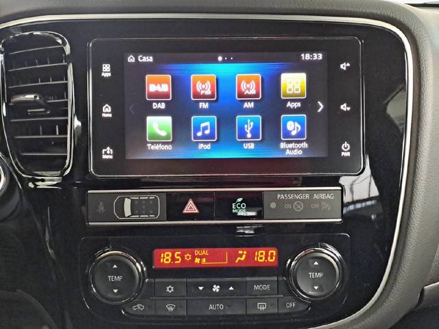 Mitsubishi Outlander 2.4 PHEV Kaiteki 4WD Auto 165 kW (224 CV)
