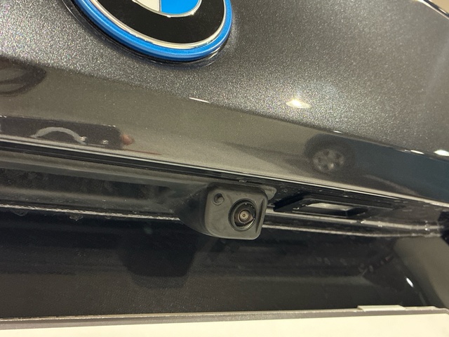 BMW i5 M60 color Gris. Año 2025. 442KW(601CV). Eléctrico. En concesionario BMW Marcos Automoción de Valencia