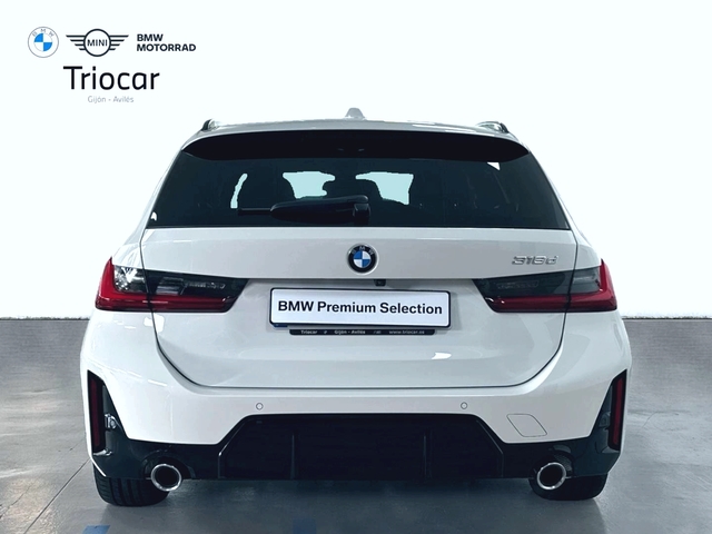 BMW Serie 3 318d Touring color Blanco. Año 2025. 110KW(150CV). Diésel. En concesionario Triocar Gijón (Bmw y Mini) de Asturias