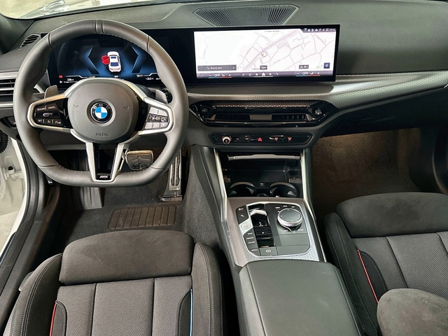 BMW Serie 3 318d color Blanco. Año 2025. 110KW(150CV). Diésel. En concesionario Triocar Gijón (Bmw y Mini) de Asturias