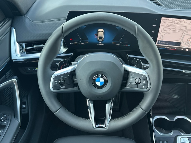 BMW X2 sDrive18d color Blanco. Año 2025. 110KW(150CV). Diésel. En concesionario Triocar Avilés (Bmw y Mini) de Asturias