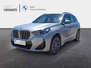 Fotos de BMW X1 xDrive30e color Gris Plata. Año 2024. 240KW(326CV). Híbrido Electro/Gasolina. En concesionario TACO de Sta. C. Tenerife