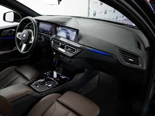 BMW Serie 1 M135i color Gris. Año 2021. 225KW(306CV). Gasolina. En concesionario BMW Fuenteolid Valladolid de Valladolid