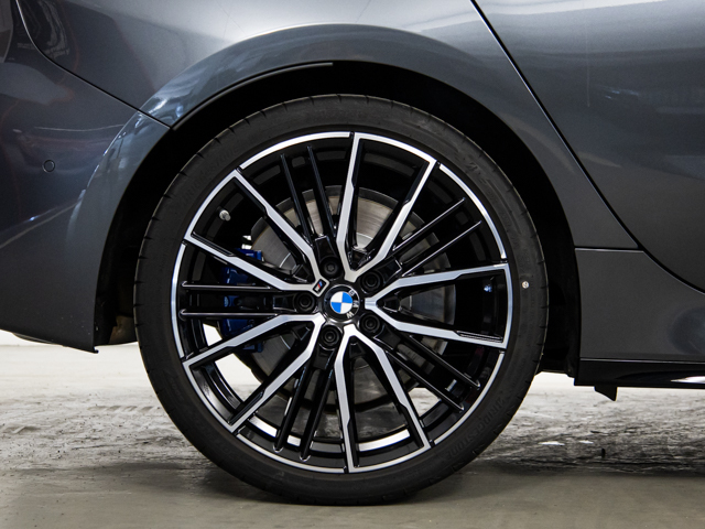 BMW Serie 1 M135i color Gris. Año 2021. 225KW(306CV). Gasolina. En concesionario BMW Fuenteolid Valladolid de Valladolid