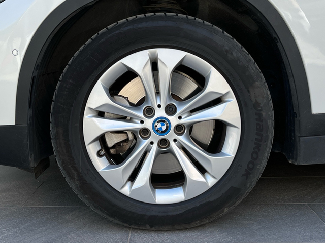 Foto 16 BMW X1 xDrive25e 162 kW (220 CV)