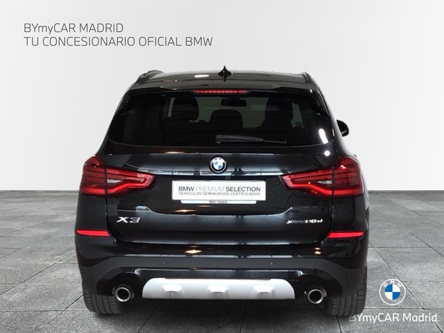 BMW X3 xDrive20d color Negro. Año 2021. 140KW(190CV). Diésel. En concesionario BYmyCAR Madrid - Algete de Madrid