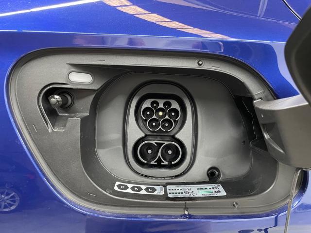 Volkswagen ID.4 Pro 77kWh 210 kW (286 CV)