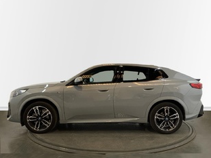 Fotos de BMW iX2 xDrive30 color Gris. Año 2024. 230KW(313CV). Eléctrico. En concesionario Proa Premium Palma de Illes Balears