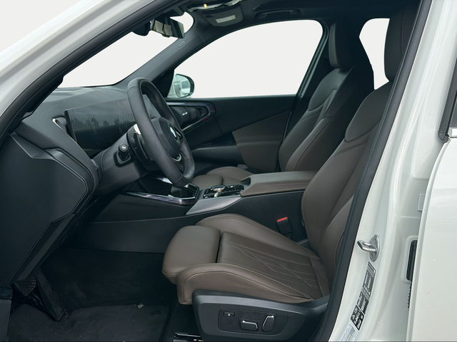 BMW X3 xDrive20d color Blanco. Año 2024. 145KW(197CV). Diésel. En concesionario Carteya Motor | Campo de Gibraltar de Cádiz