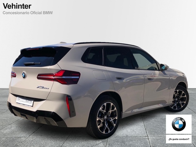 BMW X3 xDrive20d color Gris. Año 2025. 145KW(197CV). Diésel. En concesionario Vehinter Getafe de Madrid