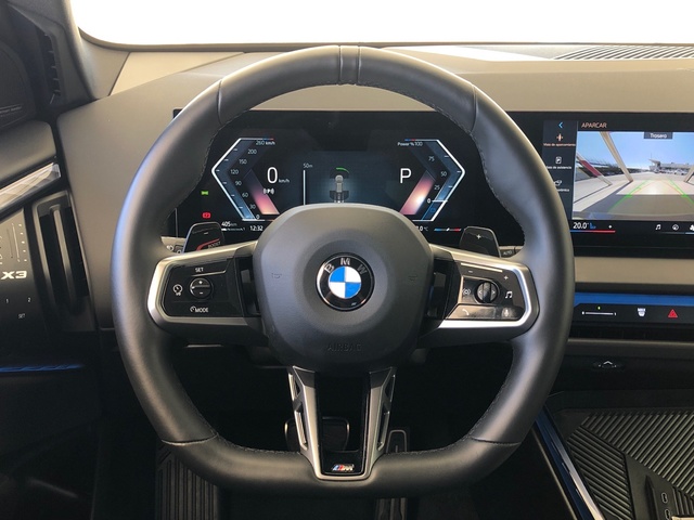 BMW X3 xDrive20d color Gris. Año 2025. 145KW(197CV). Diésel. En concesionario Vehinter Getafe de Madrid