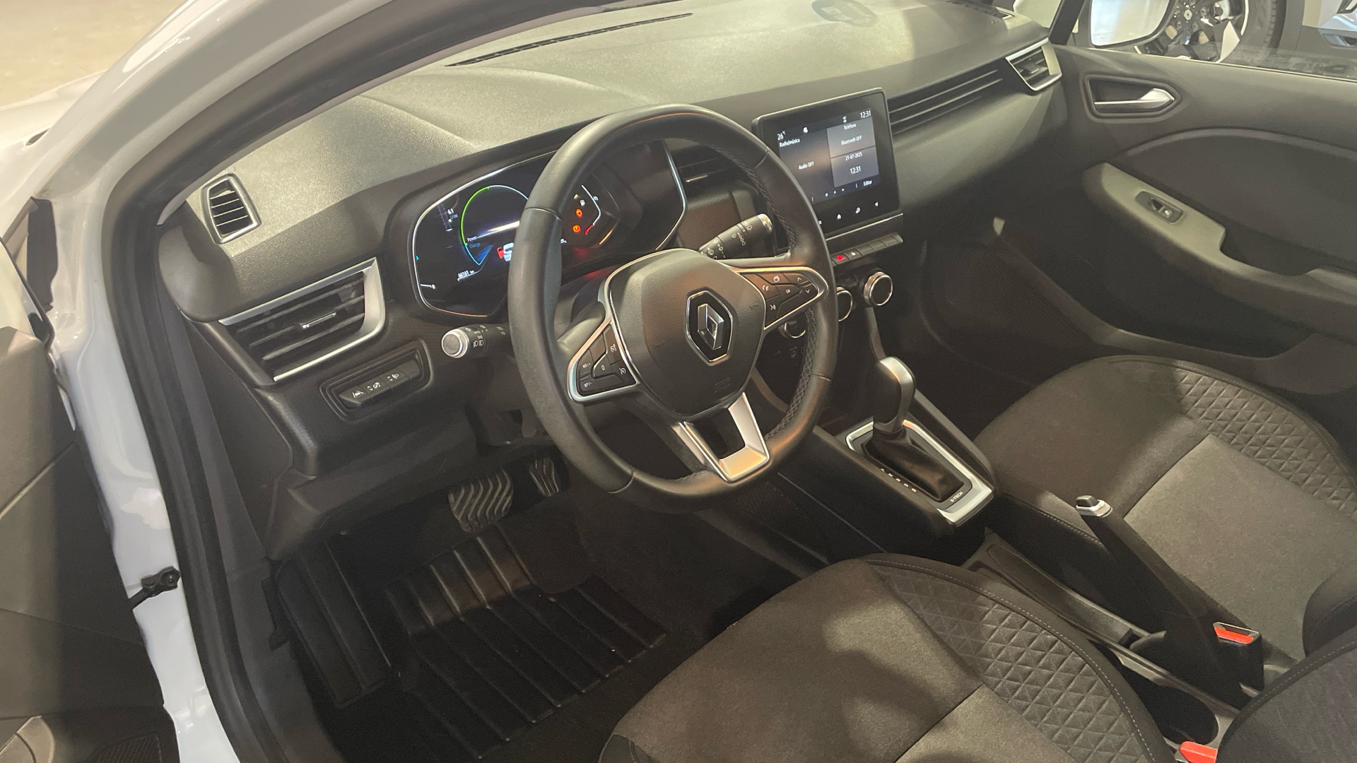 Renault Clio E-Tech Híbrido - 8