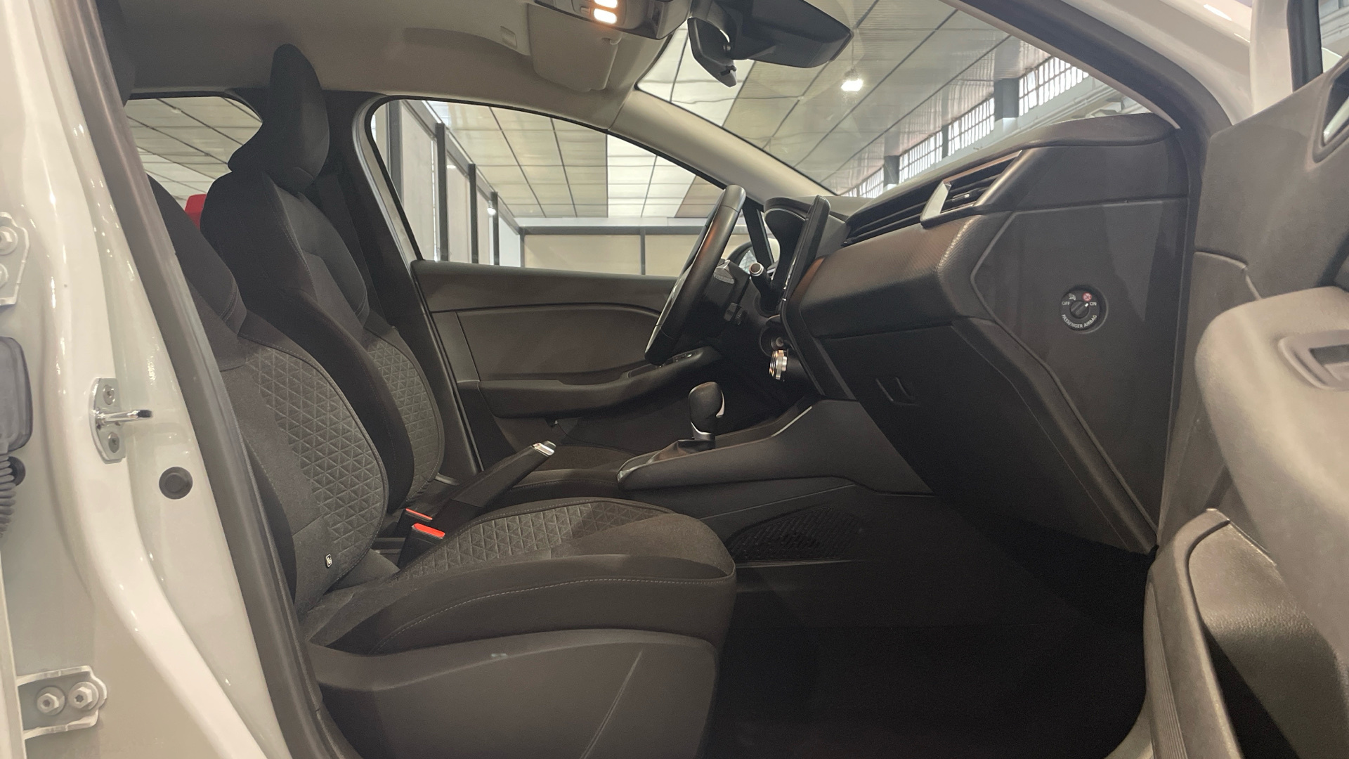 Renault Clio E-Tech Híbrido - 13