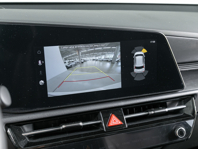 Foto 18 Kia Niro 1.6 GDi HEV Drive 104 kW (141 CV)