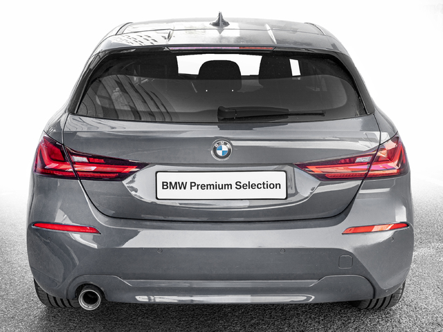 BMW Serie 1 116d color Gris. Año 2023. 85KW(116CV). Diésel. En concesionario Caetano Cuzco, Alcalá de Madrid