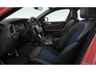 Fotos de BMW Serie 1 120d color Rojo. Año 2021. 140KW(190CV). Diésel. En concesionario Hispamovil Elche de Alicante