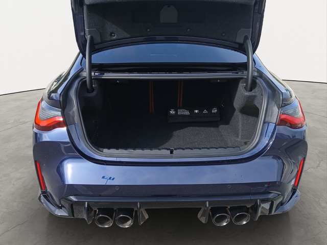 BMW M M4 Coupe color Azul. Año 2023. 375KW(510CV). Gasolina. En concesionario ALZIRA Automoviles Fersan, S.A. de Valencia