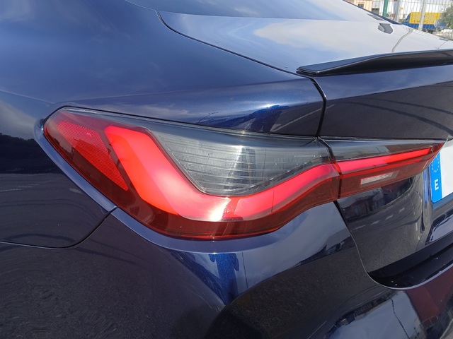 BMW M M4 Coupe color Azul. Año 2023. 375KW(510CV). Gasolina. En concesionario ALZIRA Automoviles Fersan, S.A. de Valencia