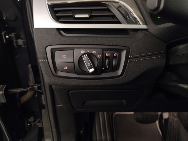 BMW X1 sDrive18d color Negro. Año 2022. 110KW(150CV). Diésel. En concesionario Autoberón de La Rioja