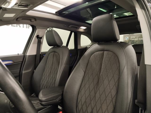 BMW X1 sDrive18d color Negro. Año 2022. 110KW(150CV). Diésel. En concesionario Autoberón de La Rioja