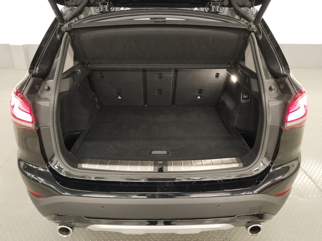 BMW X1 sDrive18d color Negro. Año 2022. 110KW(150CV). Diésel. En concesionario Autoberón de La Rioja