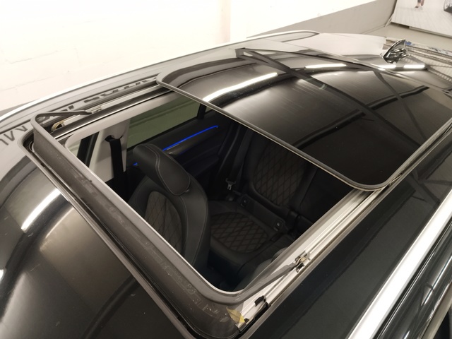 BMW X1 sDrive18d color Negro. Año 2022. 110KW(150CV). Diésel. En concesionario Autoberón de La Rioja