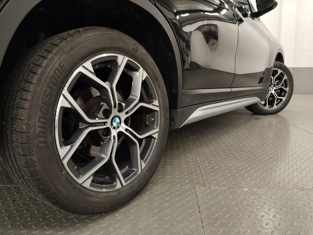BMW X1 sDrive18d color Negro. Año 2022. 110KW(150CV). Diésel. En concesionario Autoberón de La Rioja