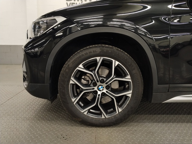 BMW X1 sDrive18d color Negro. Año 2022. 110KW(150CV). Diésel. En concesionario Autoberón de La Rioja