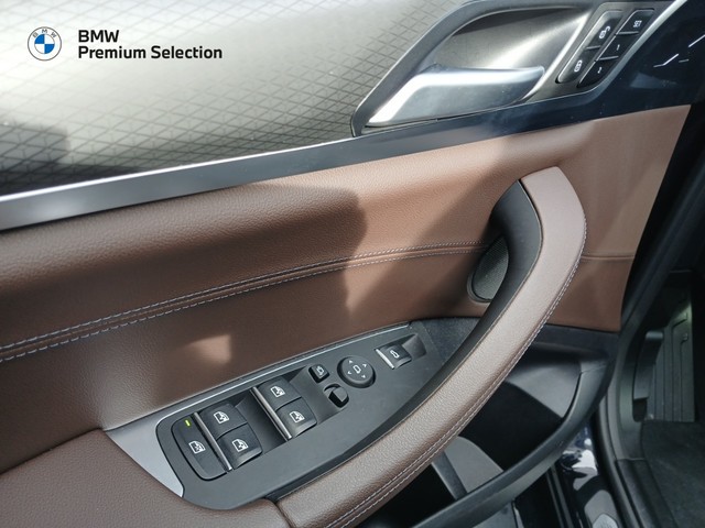 BMW Serie 1 120d color Negro. Año 2024. 120KW(163CV). Diésel. En concesionario Adler Motor S.L. TOLEDO de Toledo