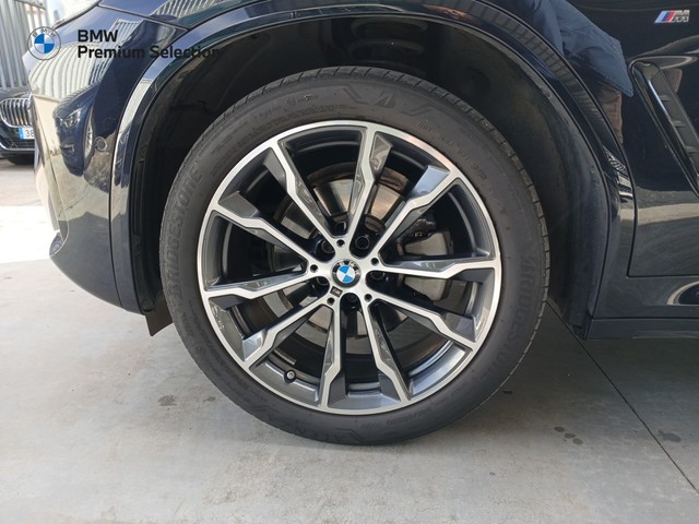 BMW Serie 1 120d color Negro. Año 2024. 120KW(163CV). Diésel. En concesionario Adler Motor S.L. TOLEDO de Toledo