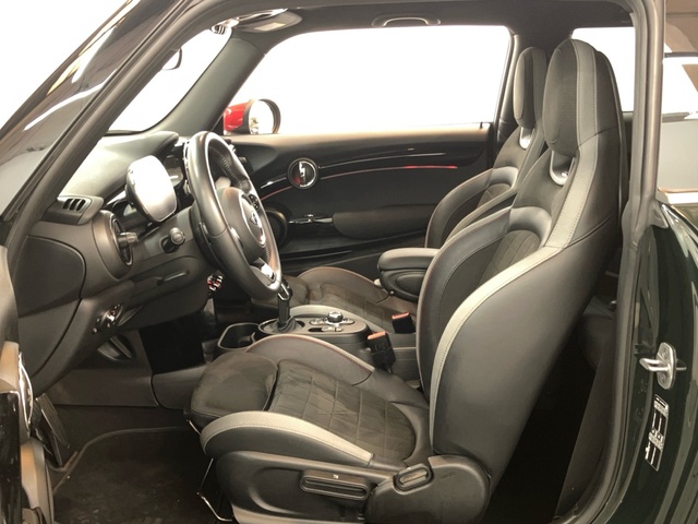 fotoG 10 del MINI MINI 3 Puertas John Cooper Works 170 kW (231 CV) 231cv Gasolina del 2023 en Illes Balears