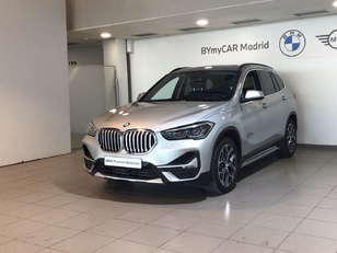 Fotos de BMW X1 xDrive25e color Gris Plata. Año 2021. 162KW(220CV). Híbrido Electro/Gasolina. En concesionario BYmyCAR Madrid - Alcalá de Madrid