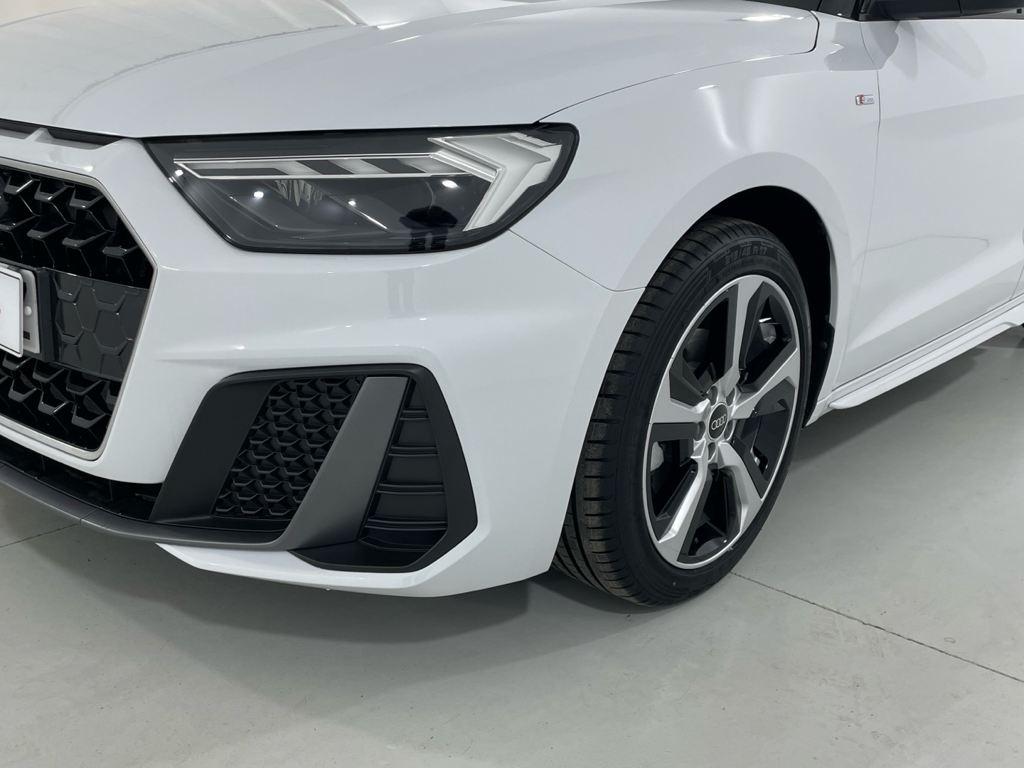 Audi A1 Sportback 30 TFSI en Barcelona