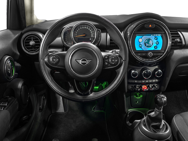 fotoG 6 del MINI MINI 5 Puertas One 75 kW (102 CV) 102cv Gasolina del 2019 en Madrid