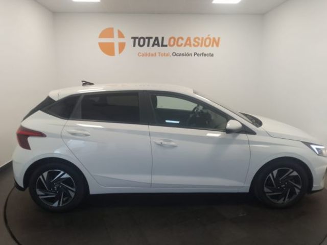 Hyundai i20 1.0 TGDI Tecno 74 kW (100 CV)