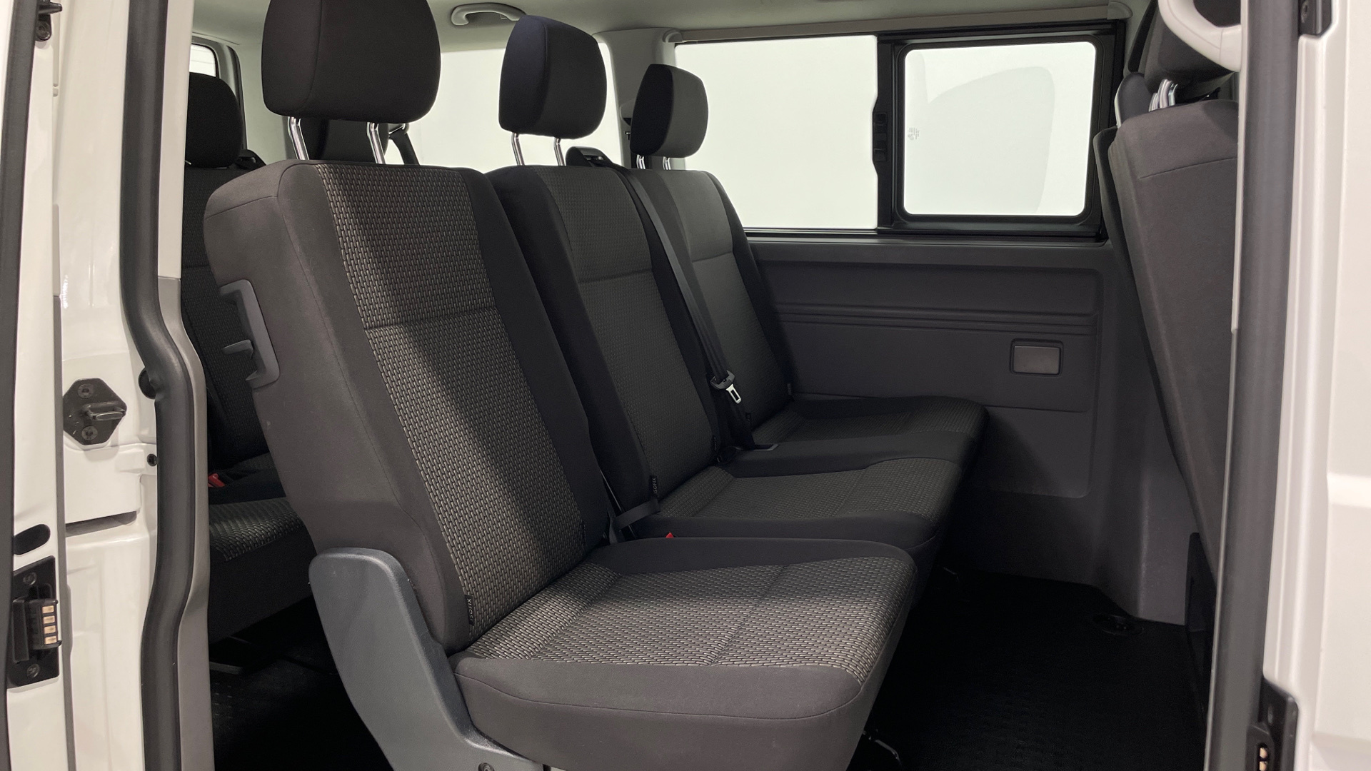 Volkswagen Caravelle 2.0 TDI en Barcelona