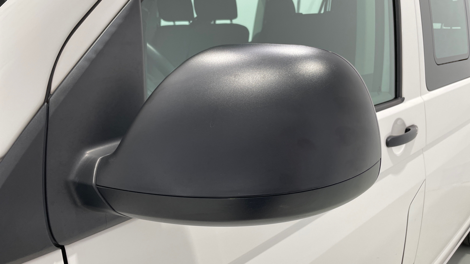 Volkswagen Caravelle 2.0 TDI en Barcelona