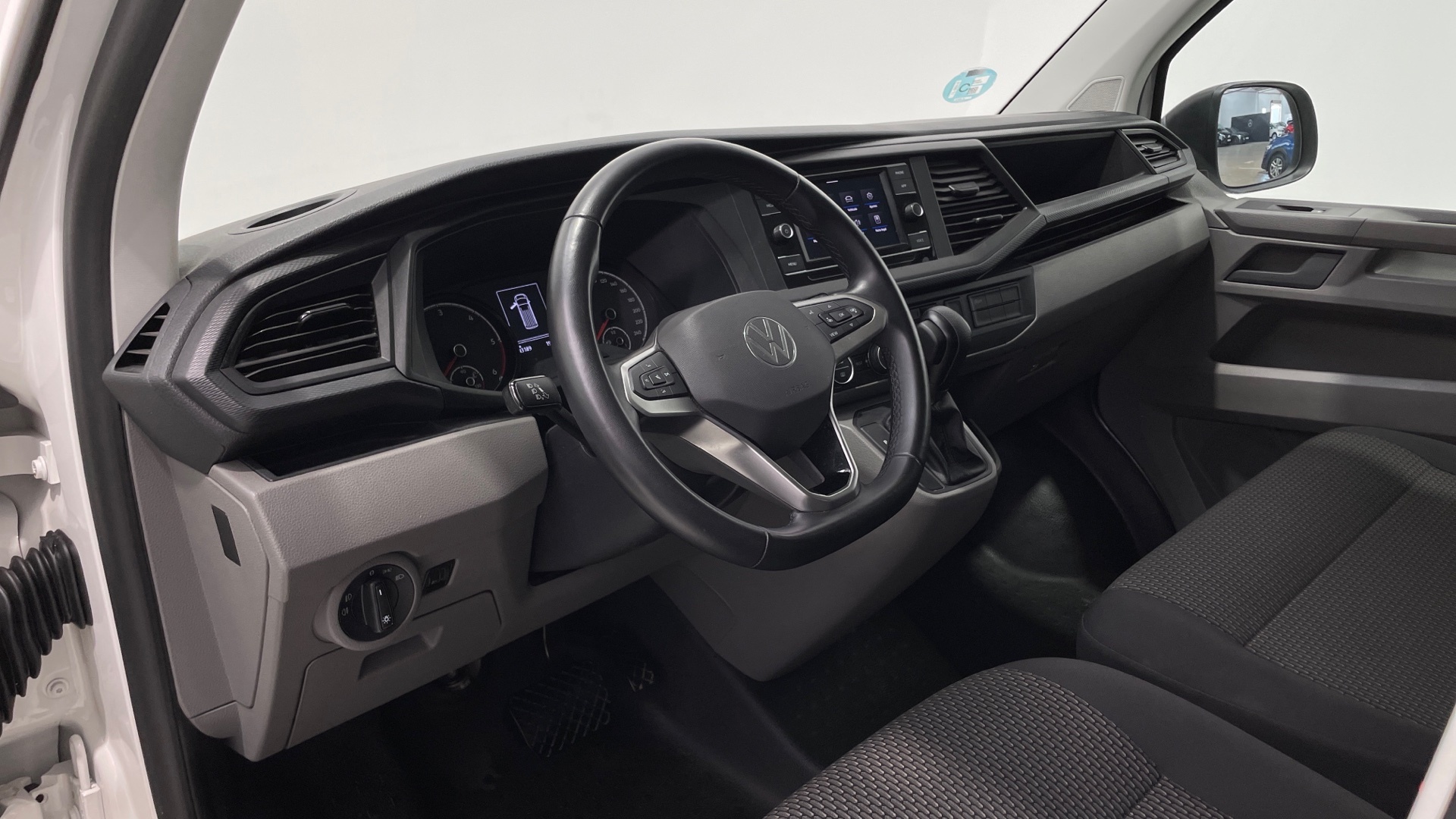 Volkswagen Caravelle 2.0 TDI en Barcelona