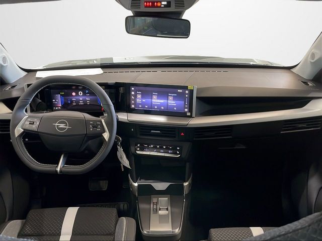 Foto 18 Opel Frontera 1.2T XHT Hybrid Edition eDCT6 107 kW (146 CV)