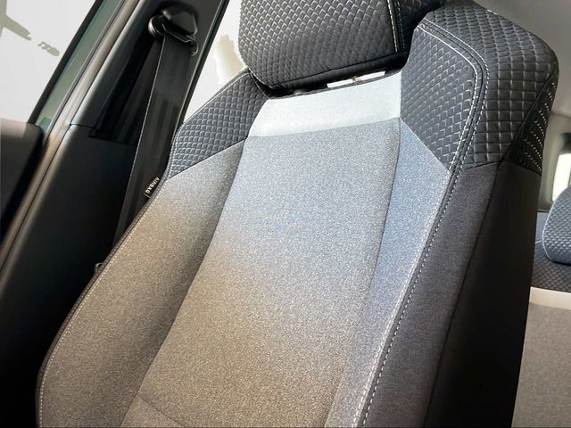 Foto 26 Opel Frontera 1.2T XHT Hybrid Edition eDCT6 107 kW (146 CV)