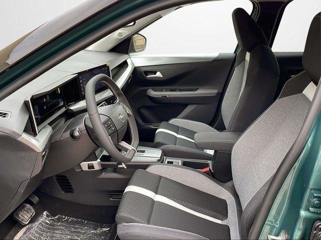 Foto 12 Opel Frontera 1.2T XHT Hybrid eDCT6 GS 107 kW (146 CV)