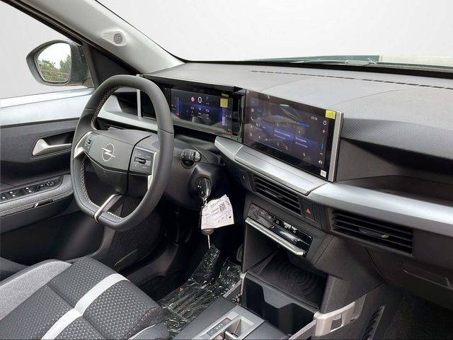 Foto 21 Opel Frontera 1.2T XHT Hybrid eDCT6 GS 107 kW (146 CV)