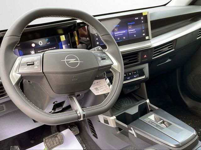 Foto 20 Opel Frontera 1.2T XHT Hybrid eDCT6 GS 81 kW (110 CV)