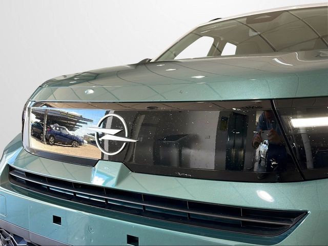 Foto 30 Opel Frontera 1.2T XHT Hybrid Edition eDCT6 81 kW (110 CV)