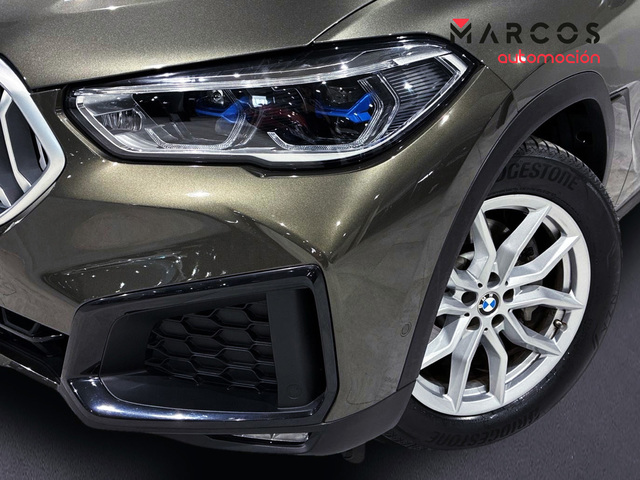 BMW X6 xDrive30d color Marrón. Año 2020. 195KW(265CV). Diésel. En concesionario BMW Marcos Automoción de Valencia