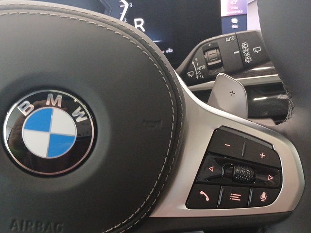 BMW X7 xDrive40d color Gris. Año 2025. 259KW(352CV). Diésel. En concesionario Enekuri Motor de Vizcaya
